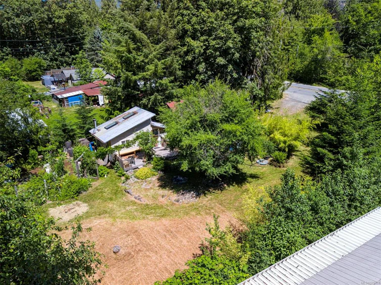 10226 South South Shore Road, Honeymoon Bay, BC, V0R 1Y0 - 41