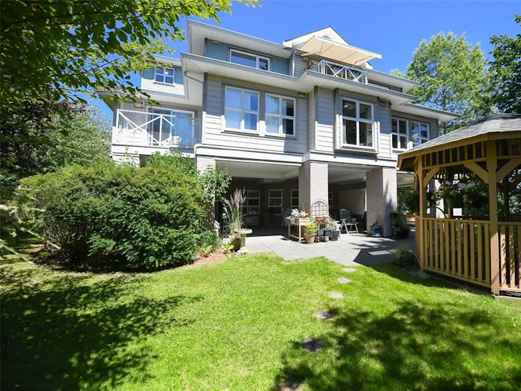 303-1683 Balmoral Avenue, Comox, BC, V9M 2M9 - 2