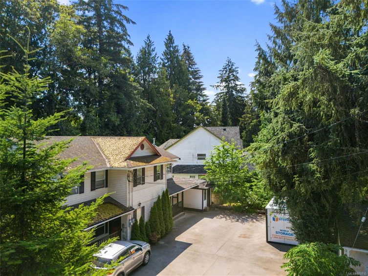 5933 Highland Avenue, Duncan, BC, V9L 1L7 - 5