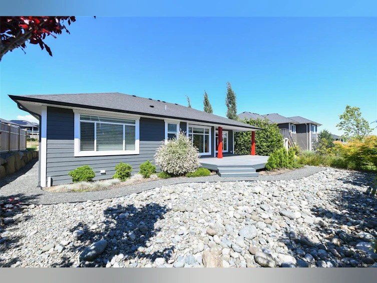 4018 Southwalk Drive, Courtenay, BC, V9N 0B4 - 40