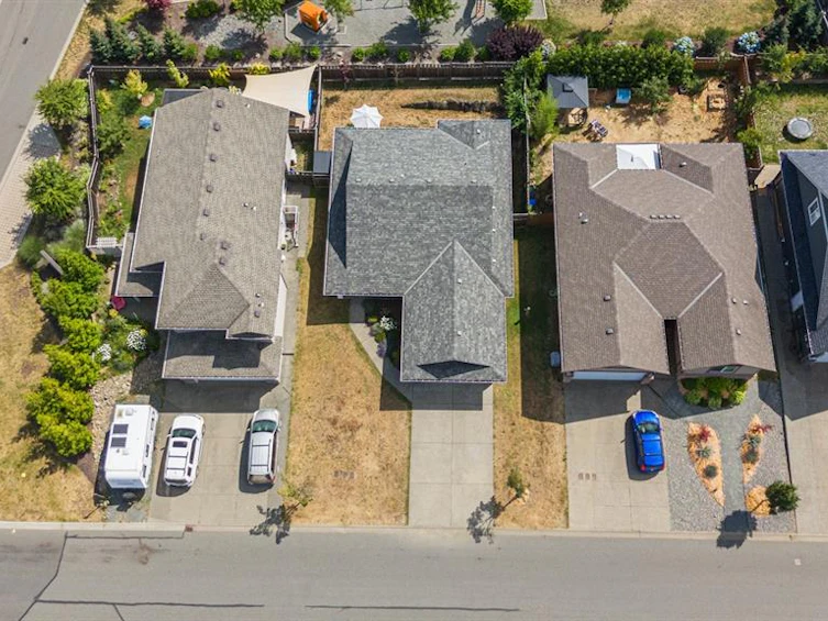 2601 Kendal Avenue, Cumberland, BC, V0R 1S0 - 22