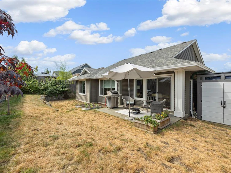 2601 Kendal Avenue, Cumberland, BC, V0R 1S0 - 23