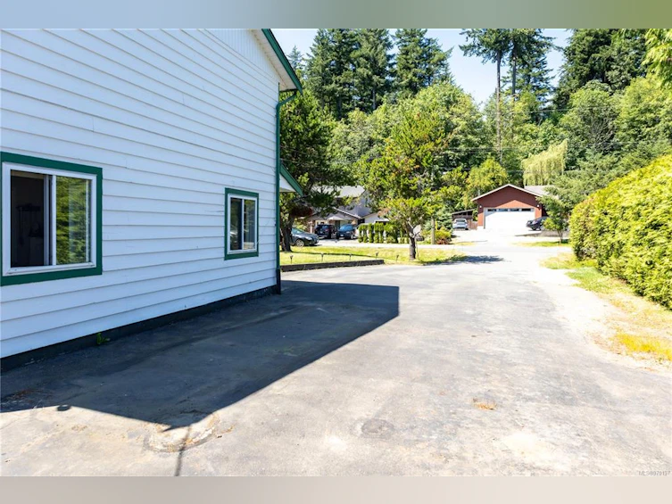 2563 Spring Road, Campbell River, BC, V9W 4V8 - 42