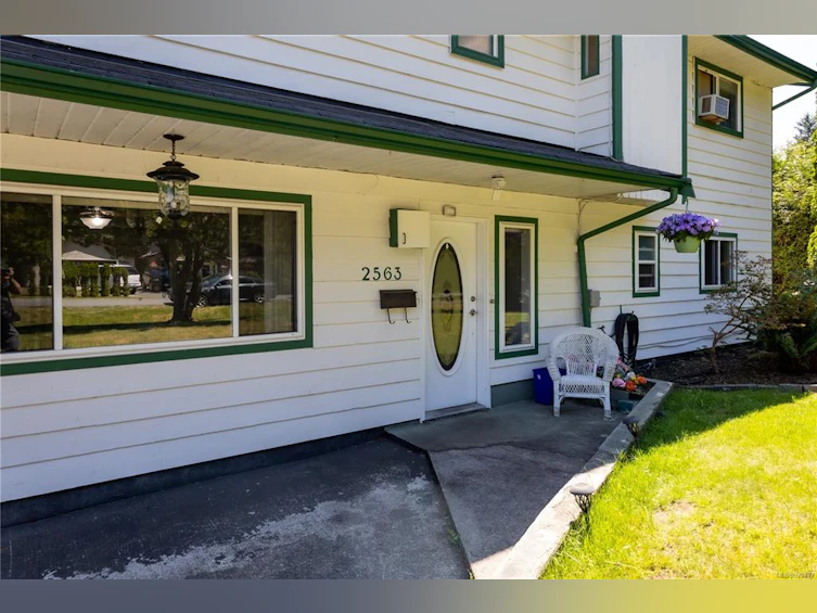 2563 Spring Road, Campbell River, BC, V9W 4V8 - 60