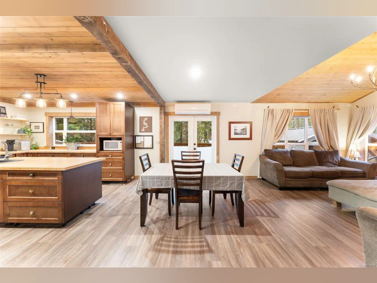 7376 Peri Road, Lake Cowichan, BC, V0R 2G0 - 21