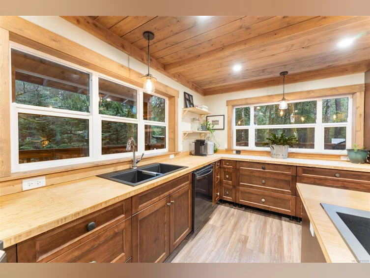 7376 Peri Road, Lake Cowichan, BC, V0R 2G0 - 31