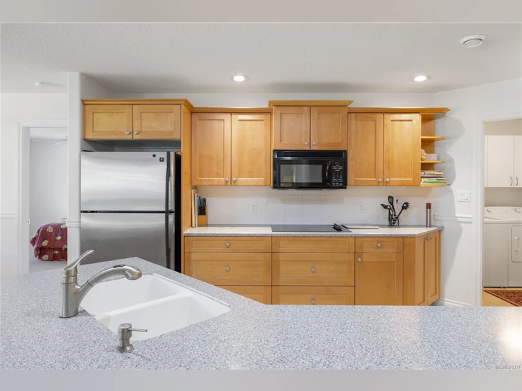 761 Mulholland Drive, French Creek, BC, V9P 2K4 - 24