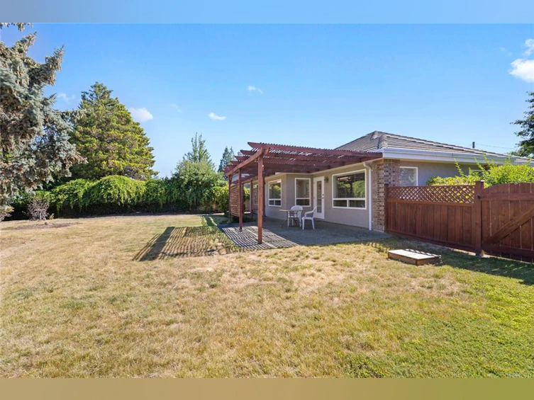 761 Mulholland Drive, French Creek, BC, V9P 2K4 - 36