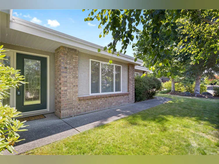 761 Mulholland Drive, French Creek, BC, V9P 2K4 - 43