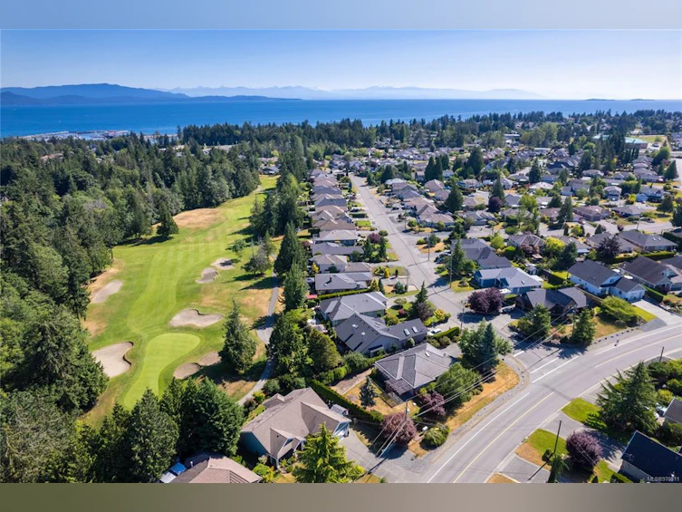 761 Mulholland Drive, French Creek, BC, V9P 2K4 - 53