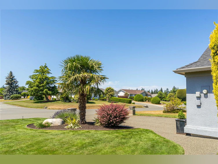 727 Chartwell Boulevard, Qualicum Beach, BC, V9K 2J4 - 38