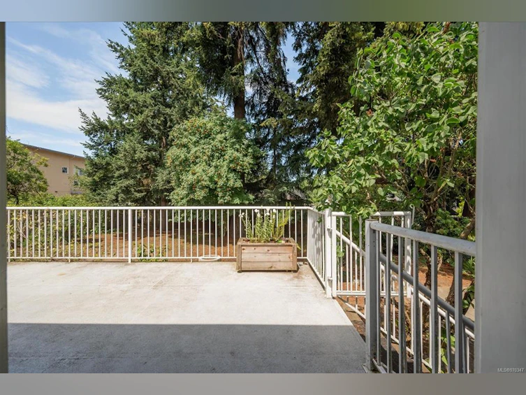 1240 Strathmore Street, Nanaimo, BC, V9S 2L9 - 11