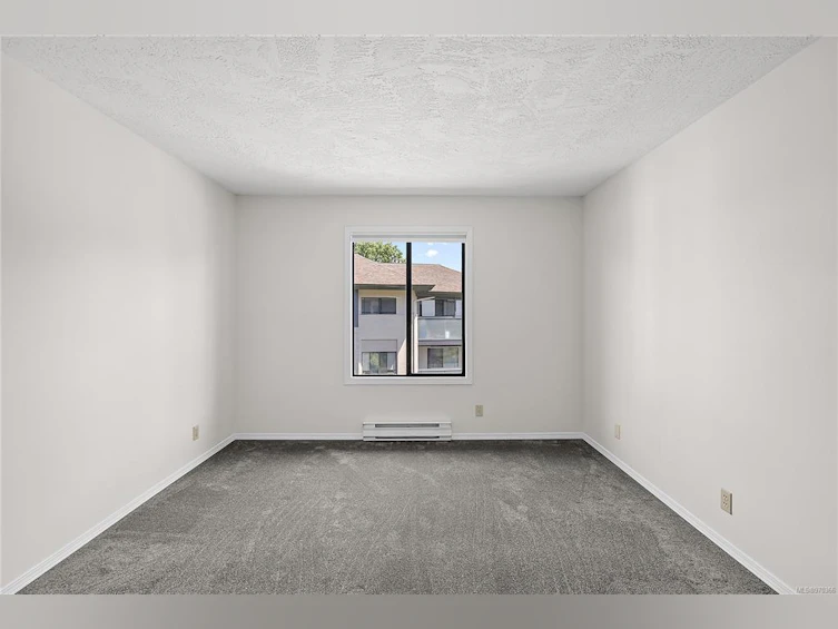 311-3900 Shelbourne Street, Saanich, BC, V8P 4H8 - 17