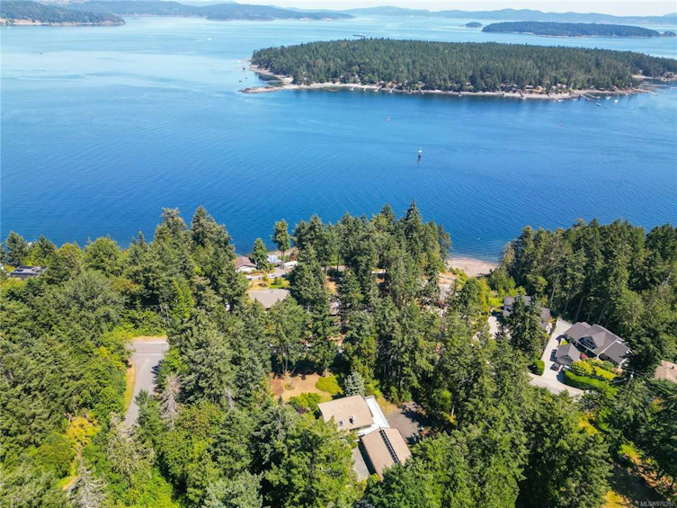 1661 Lands End Road, North Saanich, BC, V8L 5L5 - 2