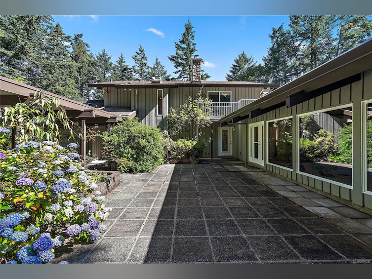 1661 Lands End Road, North Saanich, BC, V8L 5L5 - 7