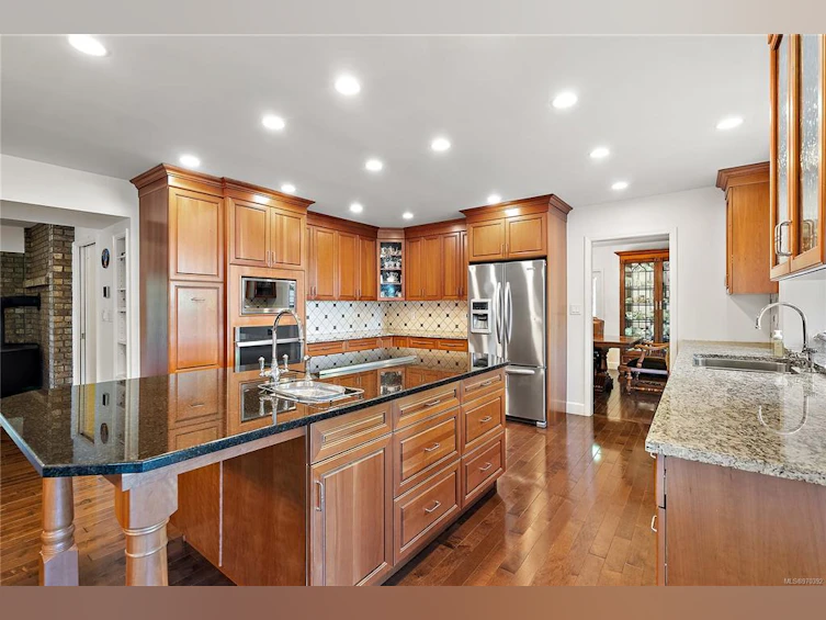 1661 Lands End Road, North Saanich, BC, V8L 5L5 - 17