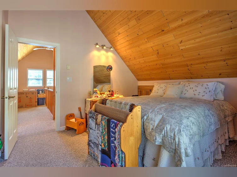 258 North Shore Road, Lake Cowichan, BC, V0R 2G0 - 32