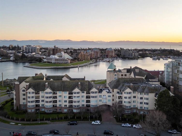 621-50 Songhees Road, Victoria, BC, V9A 7J4 - 2