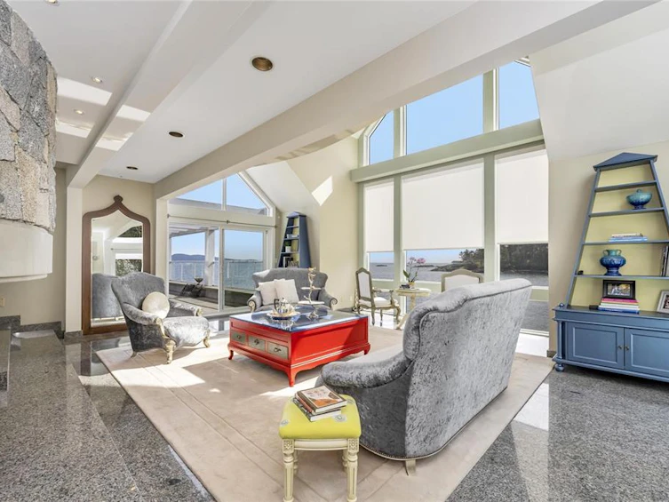 4035 Locarno Lane, Saanich, BC, V8N 3Z9 - 45