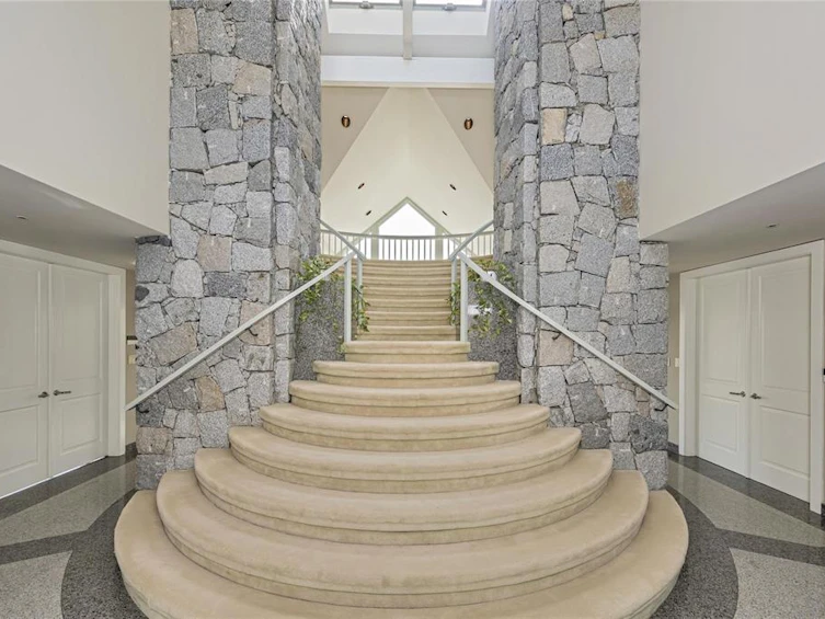 4035 Locarno Lane, Saanich, BC, V8N 3Z9 - 48