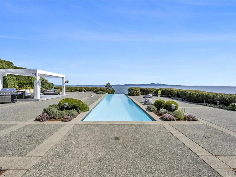 4035 Locarno Lane, Saanich, BC, V8N 3Z9 - 65