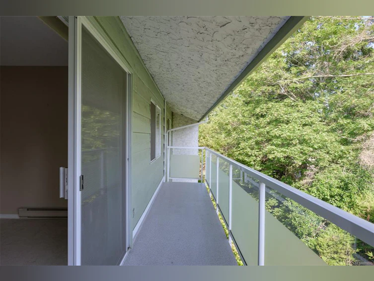 408-1490 Garnet Road, Saanich, BC, V8P 5L1 - 26