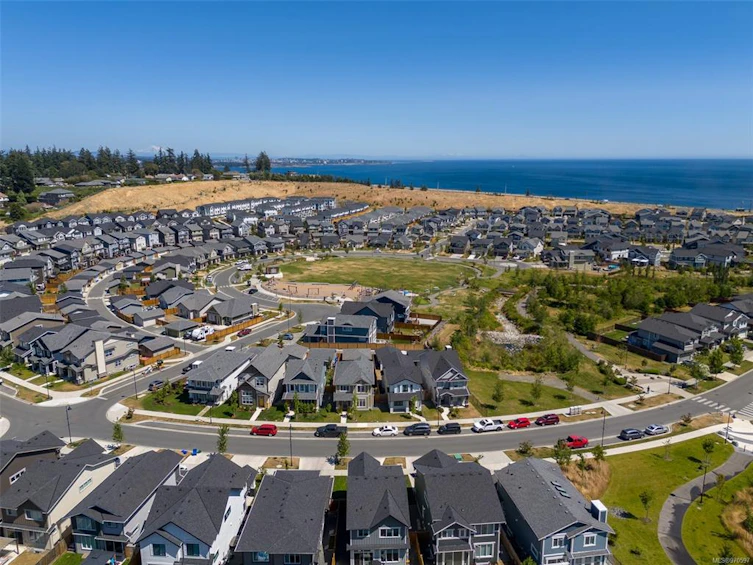 3415 Sparrowhawk Avenue, Colwood, BC, V9C 0L9 - 4