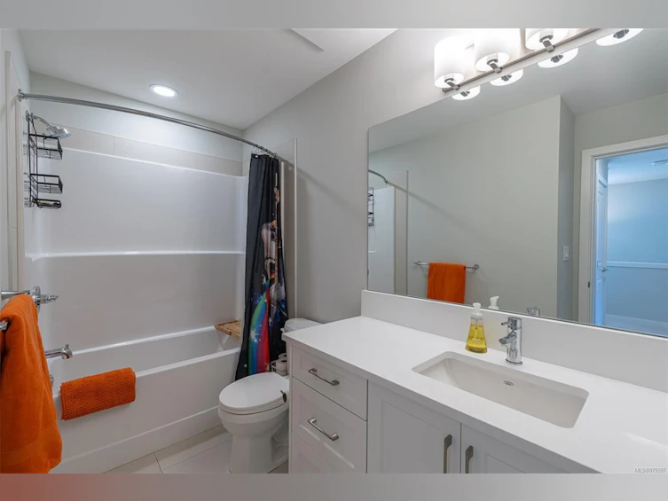 3415 Sparrowhawk Avenue, Colwood, BC, V9C 0L9 - 32