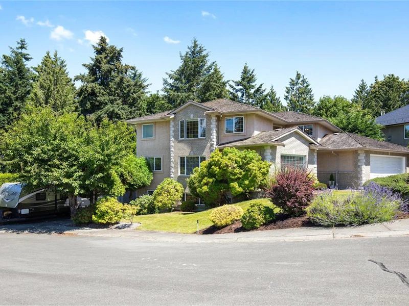 5358 Bayshore Drive, Nanaimo BC V9V 1R4