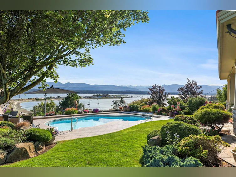 1133 Yates Road, Comox, BC, V9M 3X3 - 34