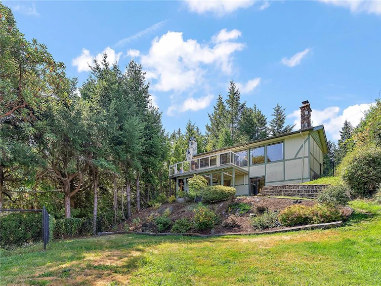 2036 Neptune Road, North Saanich, BC, V8L 5J5 - 34