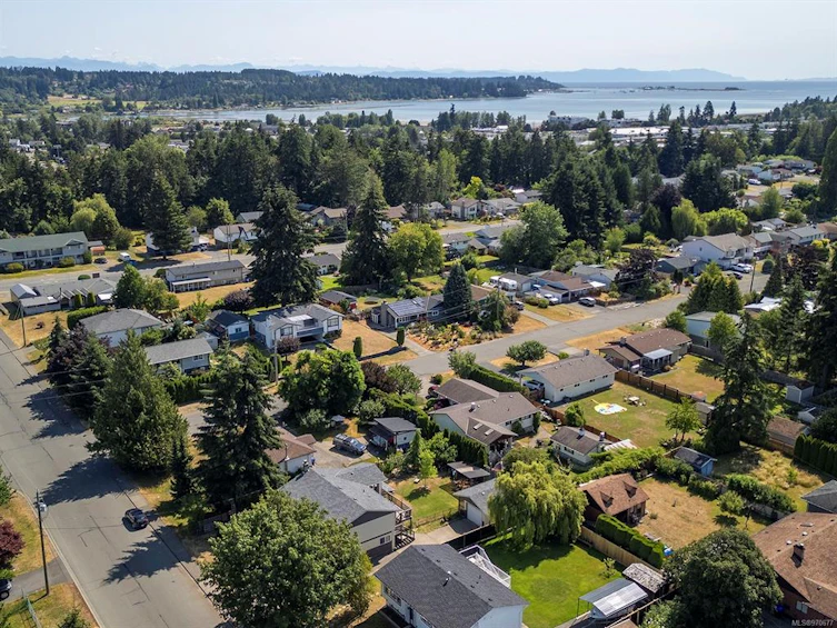 1120 21st Street, Courtenay, BC, V9N 2B8 - 11