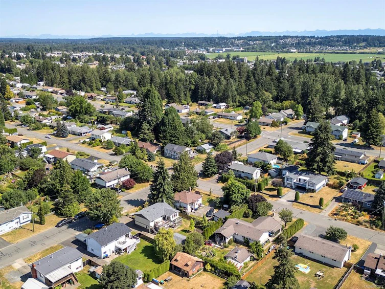 1120 21st Street, Courtenay, BC, V9N 2B8 - 12