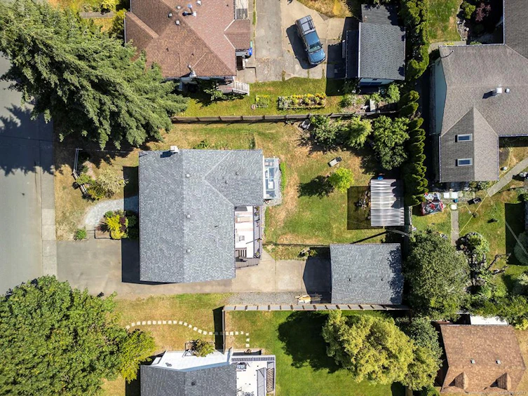 1120 21st Street, Courtenay, BC, V9N 2B8 - 33