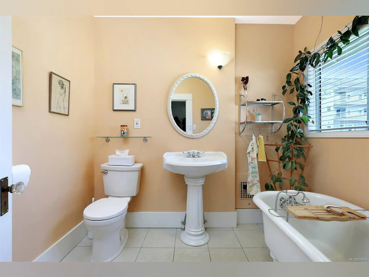 528 3rd Street, Courtenay, BC, V9N 1E8 - 31