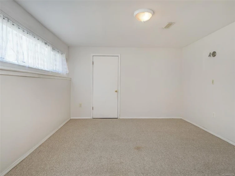1625 Alderwood Street, Saanich, BC, V8N 1G8 - 27