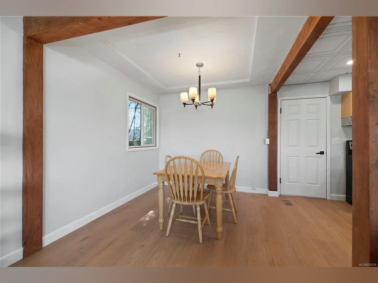 7997 N Island Highway, Black Creek, BC, V9J 1G9 - 10