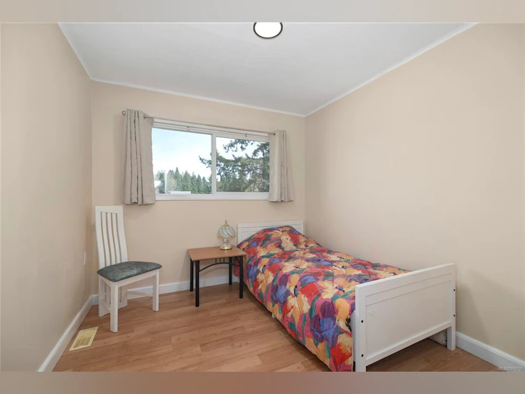 7997 N Island Highway, Black Creek, BC, V9J 1G9 - 22