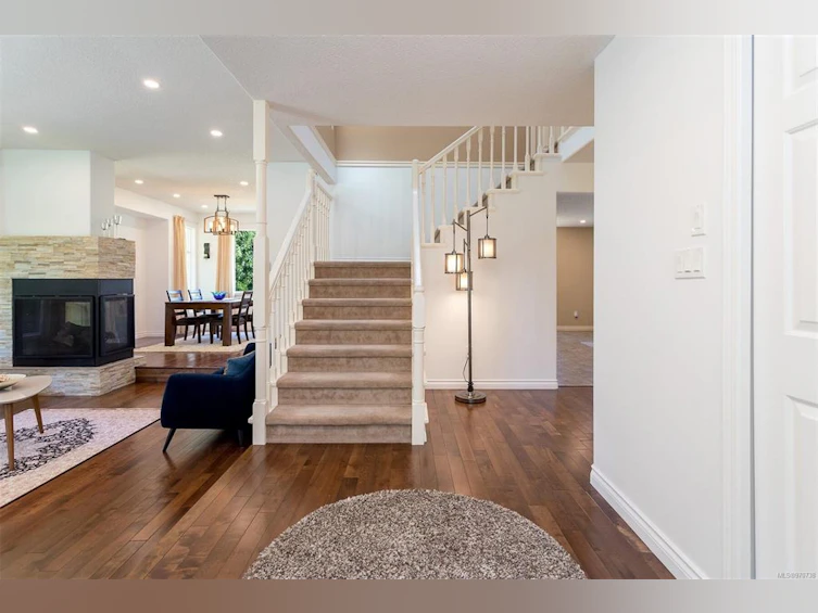 5199 Walema Court, Saanich, BC, V8Y 2T7 - 8