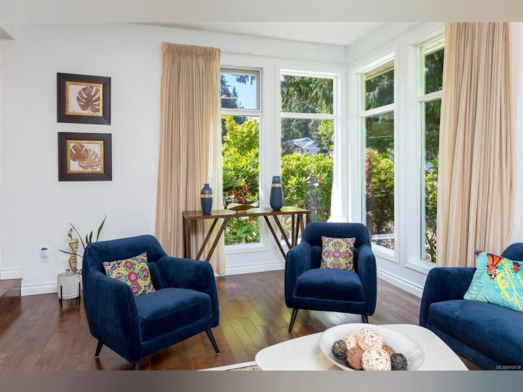 5199 Walema Court, Saanich, BC, V8Y 2T7 - 14
