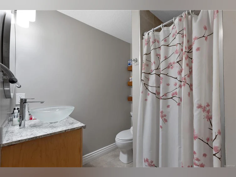 2267 Jingle Pot Road, Nanaimo, BC, V9R 6W2 - 47