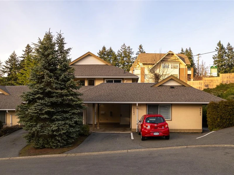6082 Lionel Crescent, Nanaimo BC V9T 6E7