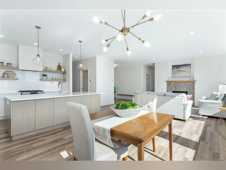 1349 Galerno Road, Campbell River, BC, V9W 1J8 - 12