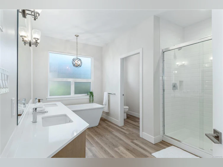 1349 Galerno Road, Campbell River, BC, V9W 1J8 - 17