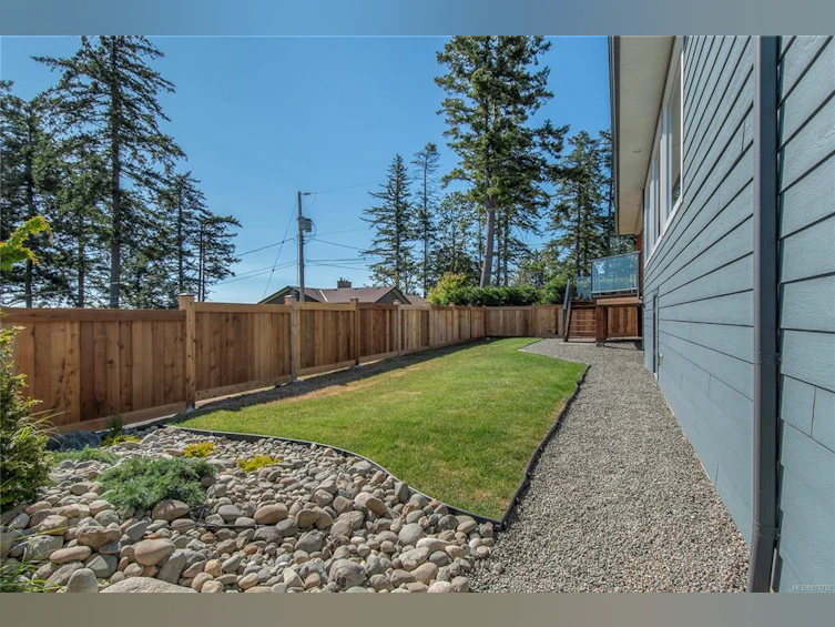 1349 Galerno Road, Campbell River, BC, V9W 1J8 - 39