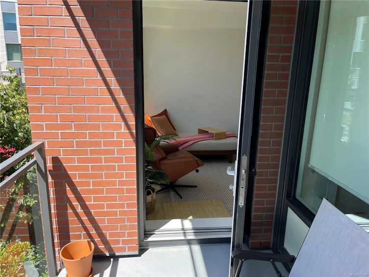 202-530 Michigan Street, Victoria, BC, V8V 0G2 - 32