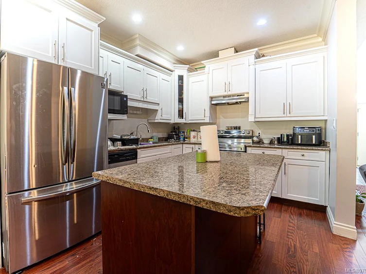 101-5186 Dunster Road, Nanaimo, BC, V9T 2Z2 - 5