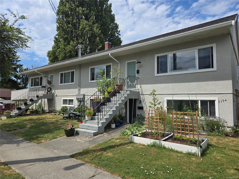 1190 Haultain Street, Victoria BC V8T 1V5