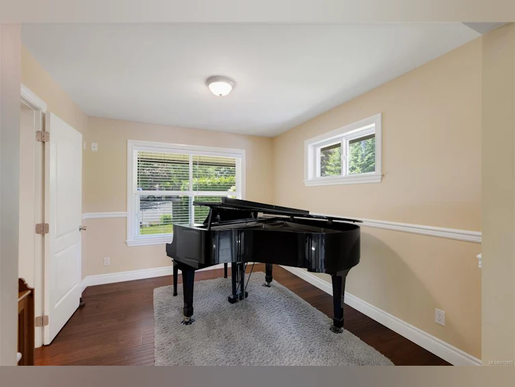 1070 River Road, Highlands, BC, V9B 6K2 - 16