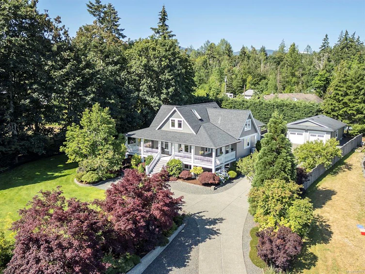11 Little Bear Way, Courtenay, BC, V0R 2V0